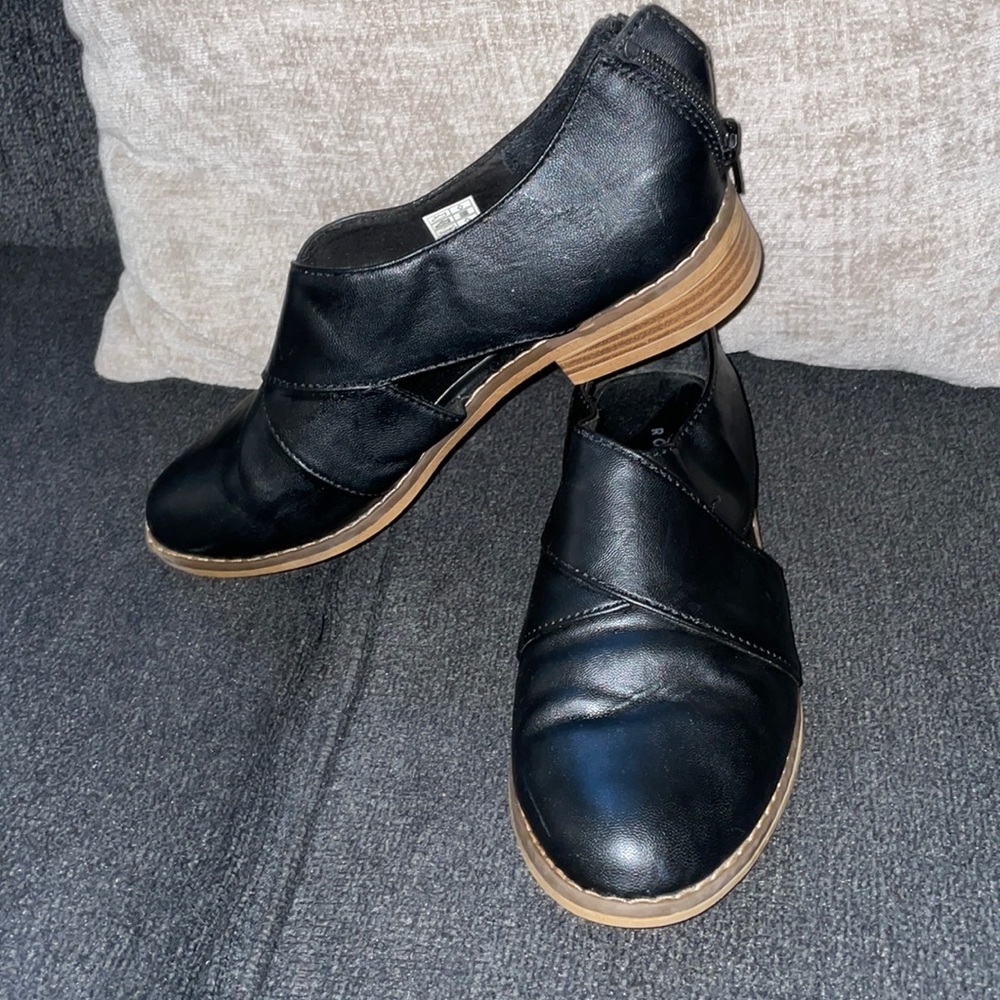 Black boots